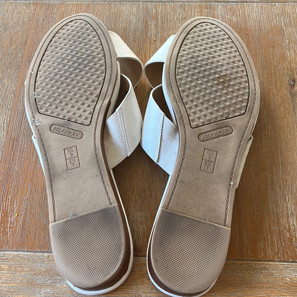 Aerosoles white bow sandals - Picture 11 of 11
